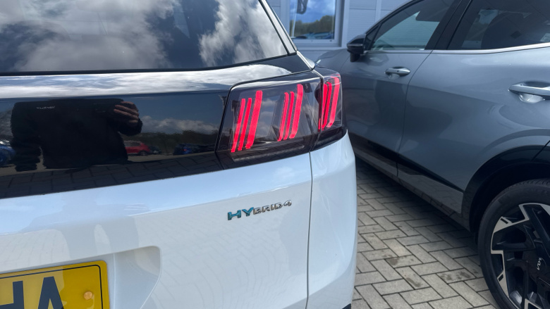 Peugeot 3008 1.6 Hybrid4 300 GT 5dr e-EAT8 Estate